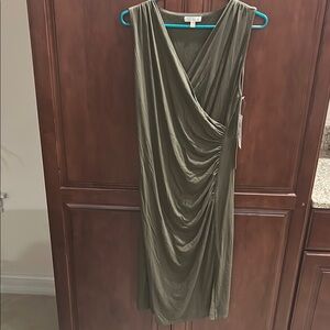 Chic Olive Draped Sleeveless Midi Dress